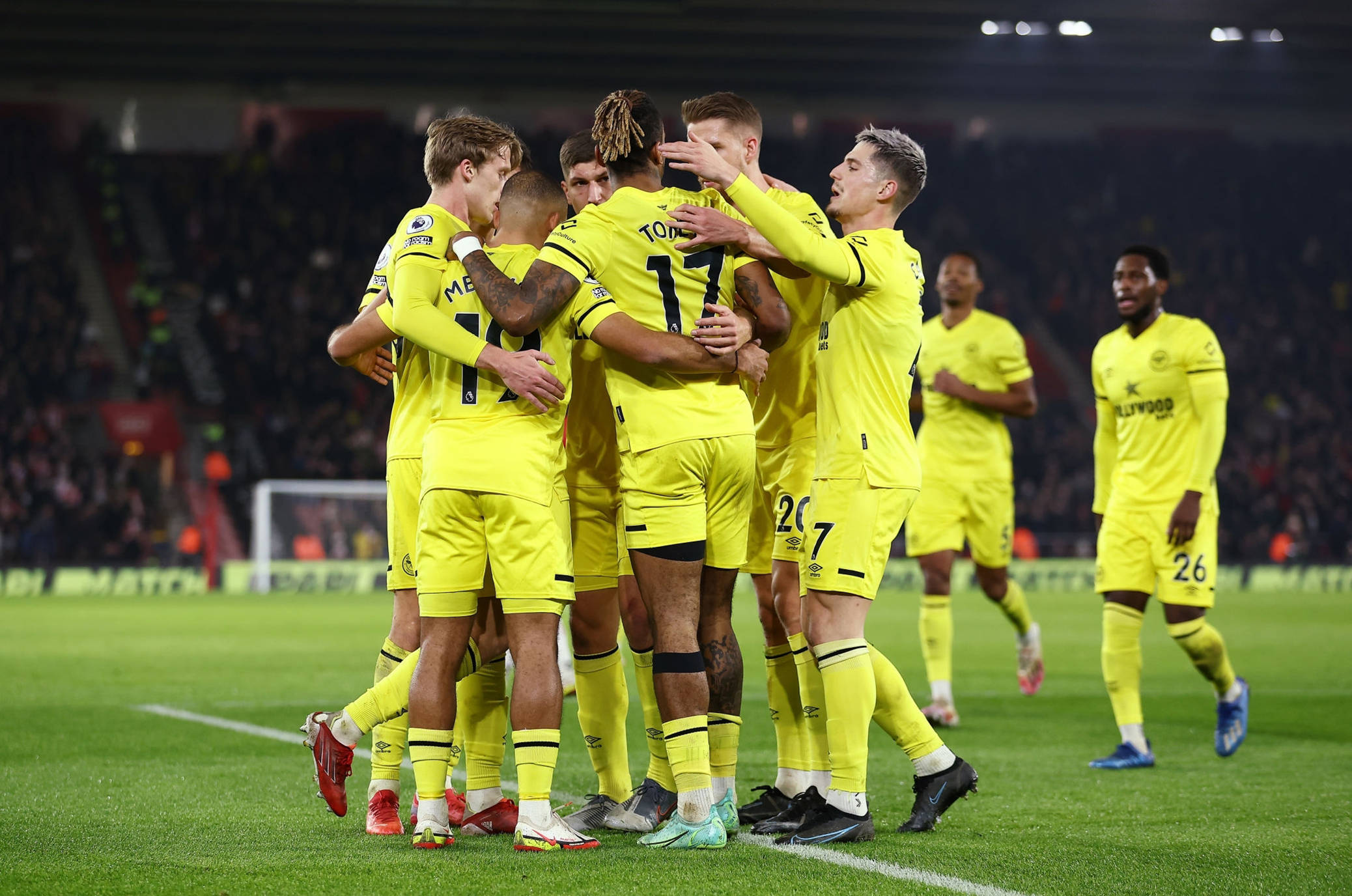 阿诺德通过 阿诺德通过